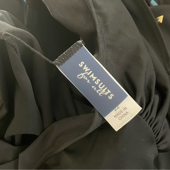 Swimsuits For All Studded Trapeze Swim Dress One Piece Swim Black Plus Size 22 - Picture 9 of 9